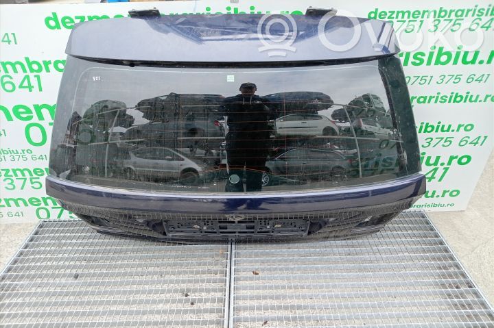 Tailgate/trunk/boot lid
