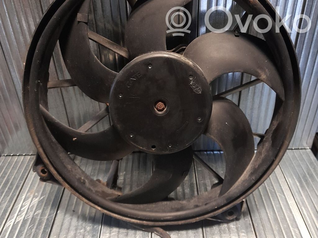 Peugeot Expert Elektrisks radiatoru ventilators 