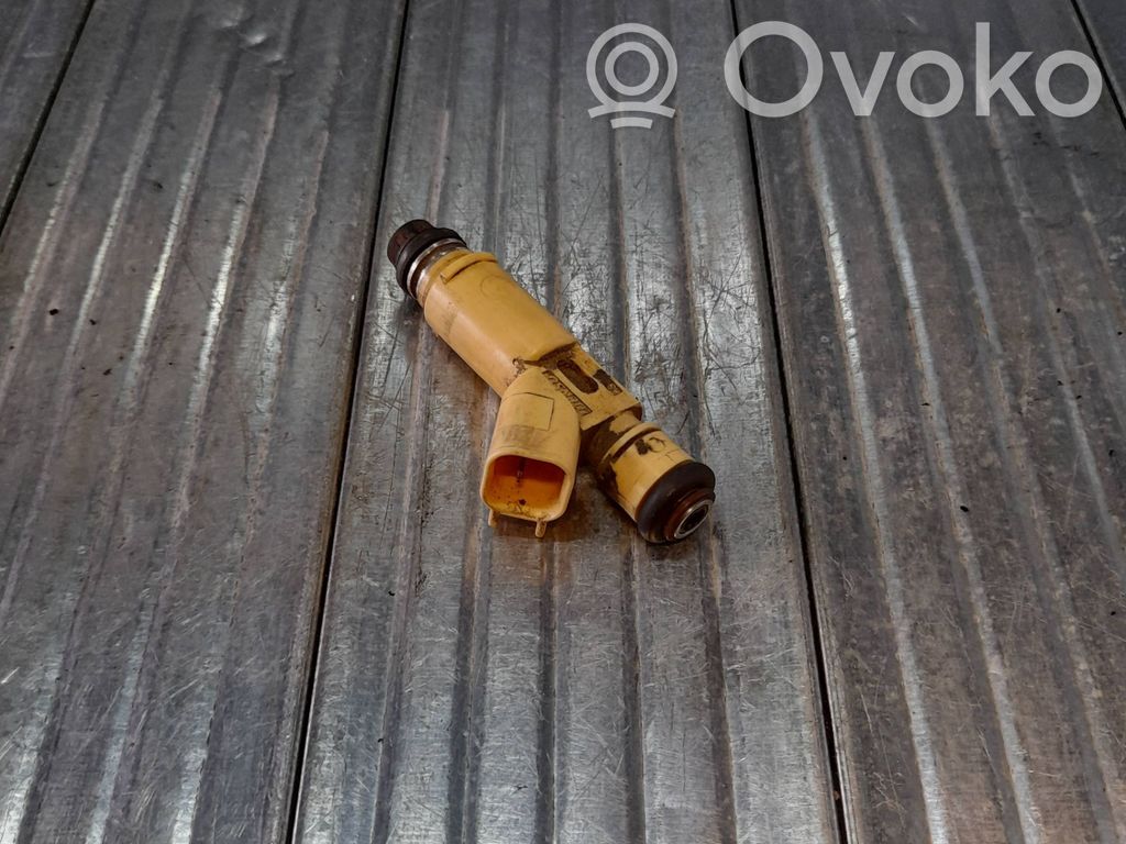 Polttoainesuutin   YL8EC7B