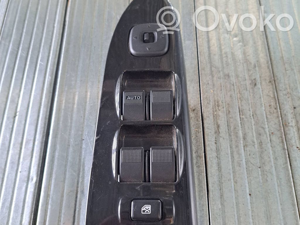 Mazda 626 Electric window control switch 
