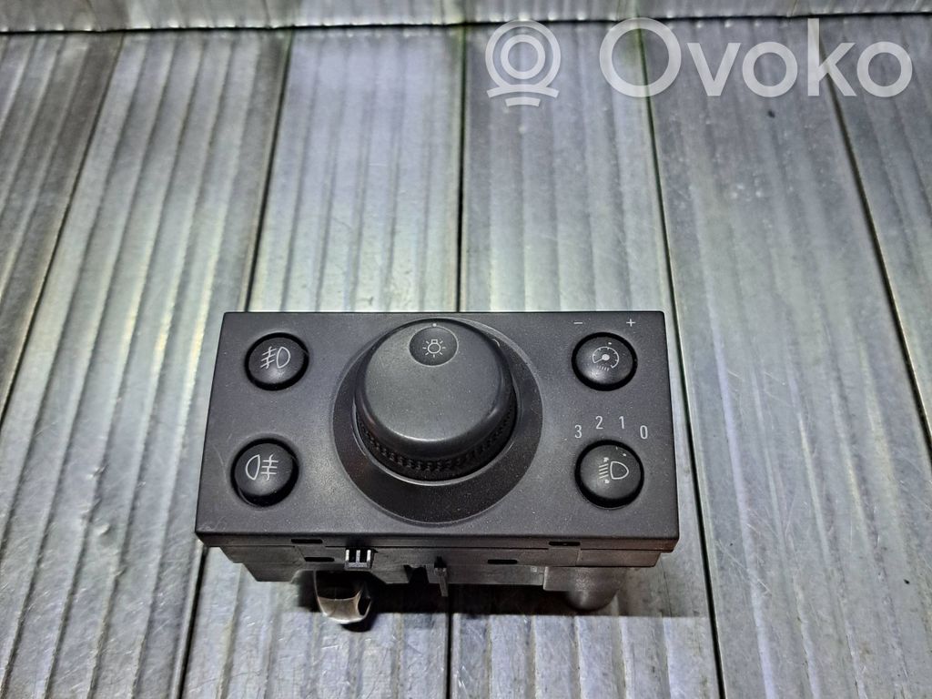 Light switch   93394755,LK04061005,7345