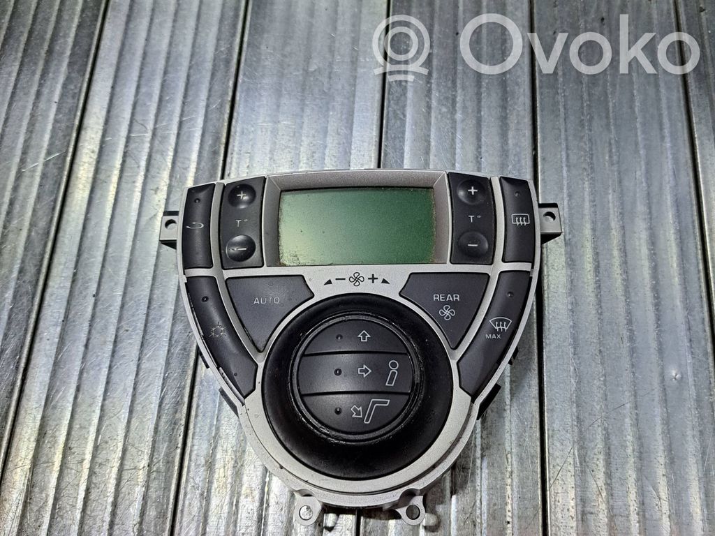 Peugeot 807 Climate control unit 