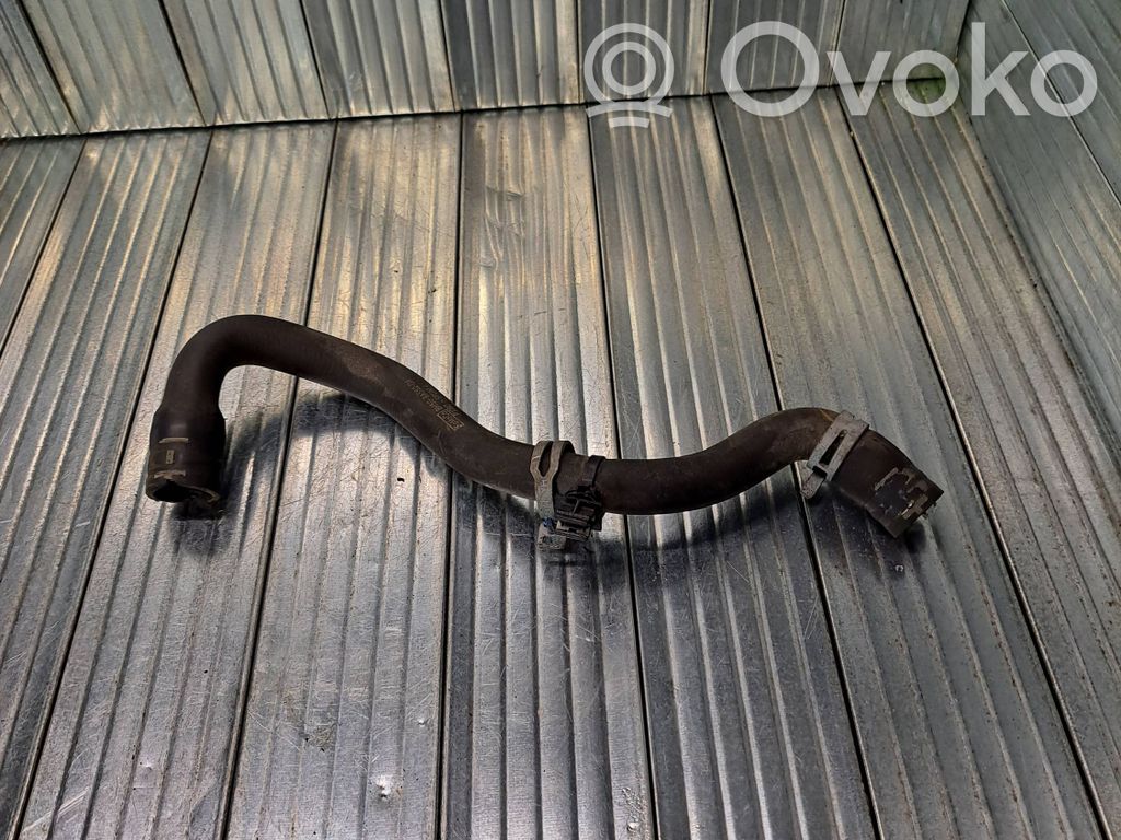 Ford Fiesta Thermostat/thermostat housing 