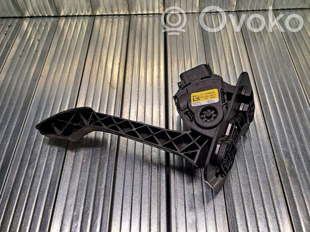 Accelerator throttle pedal   CC119F836AA,6PV00923821,C95YE