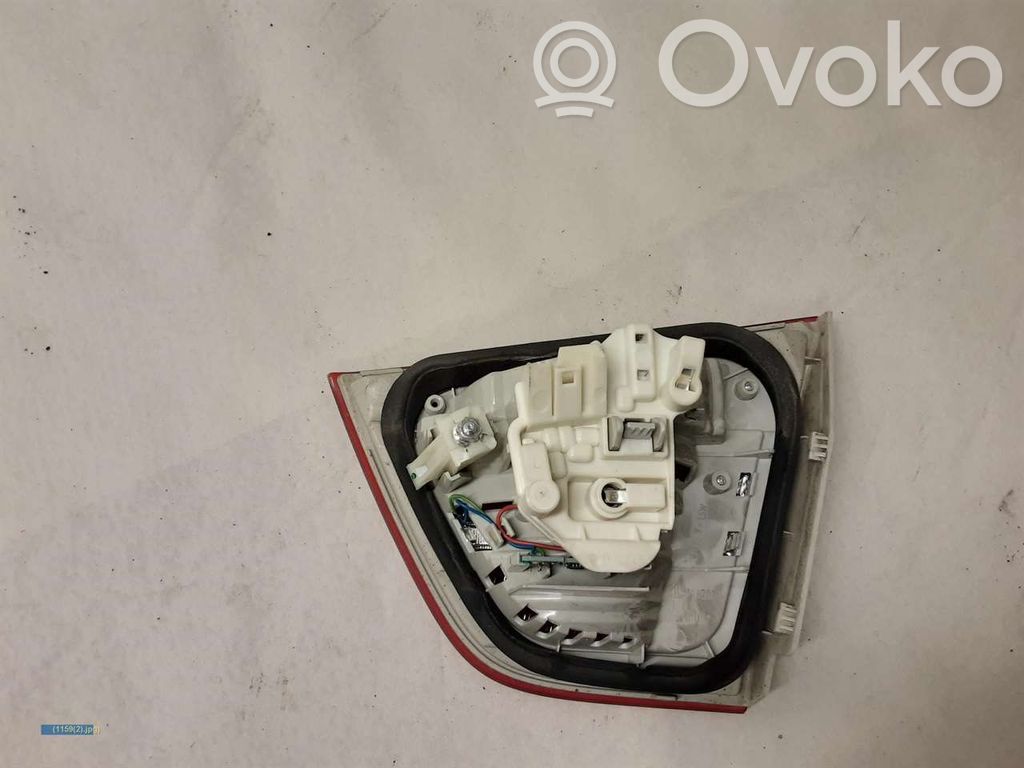 BMW 3 E90 E91 Tailgate rear/tail lights 