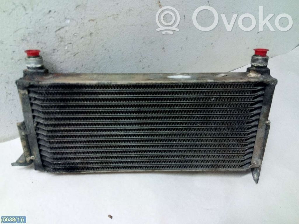 Saab 9000 CS Engine oil radiator 
