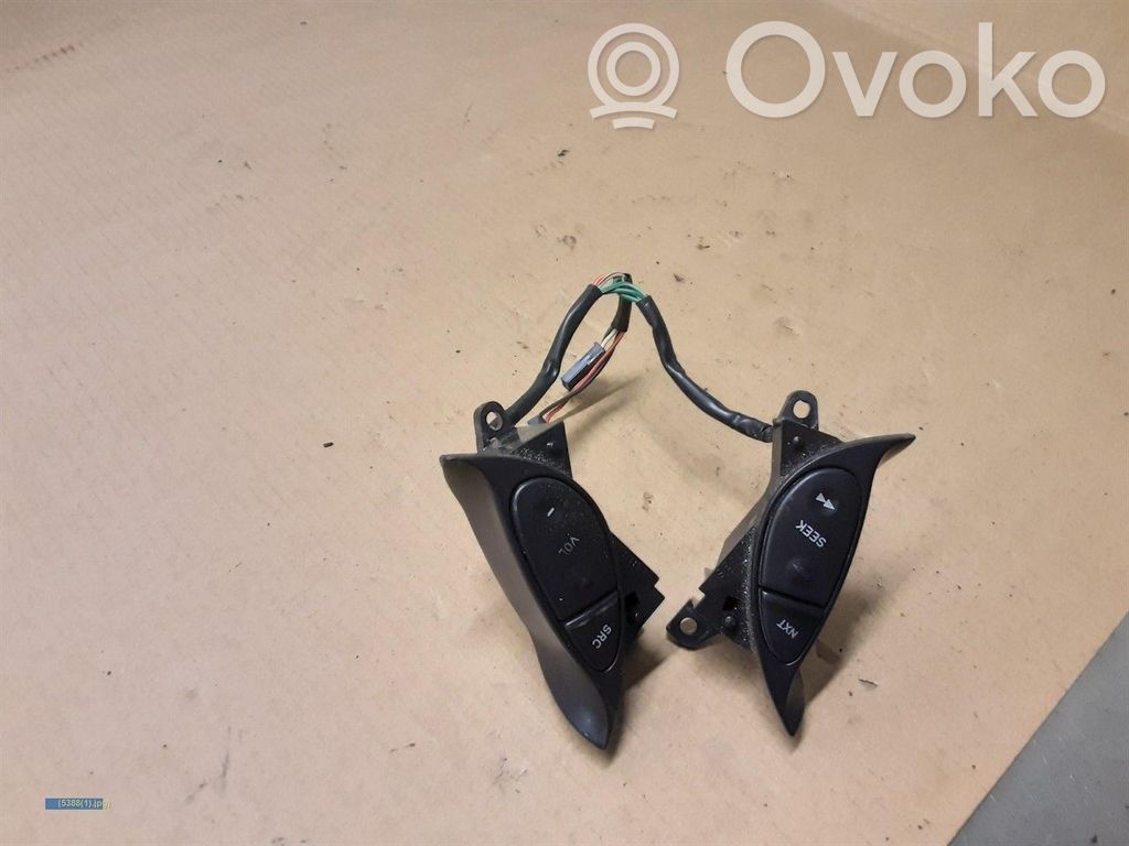 Saab 9-5 Steering wheel buttons/switches 