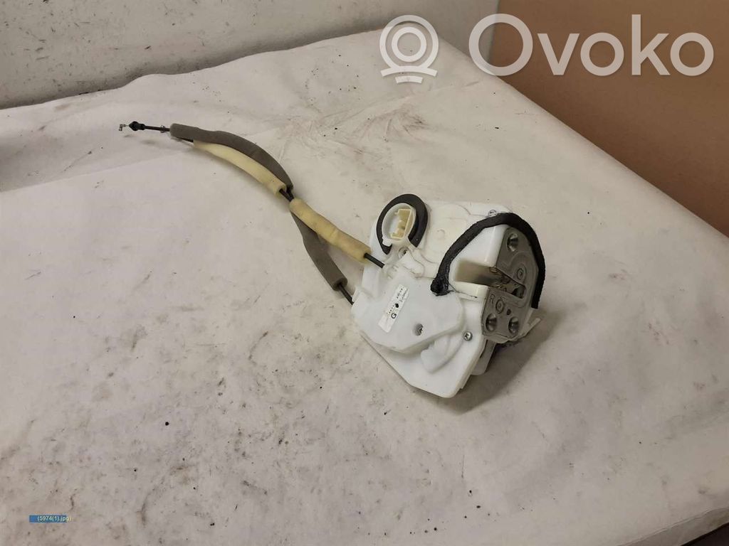 Front door lock   DA6C58310