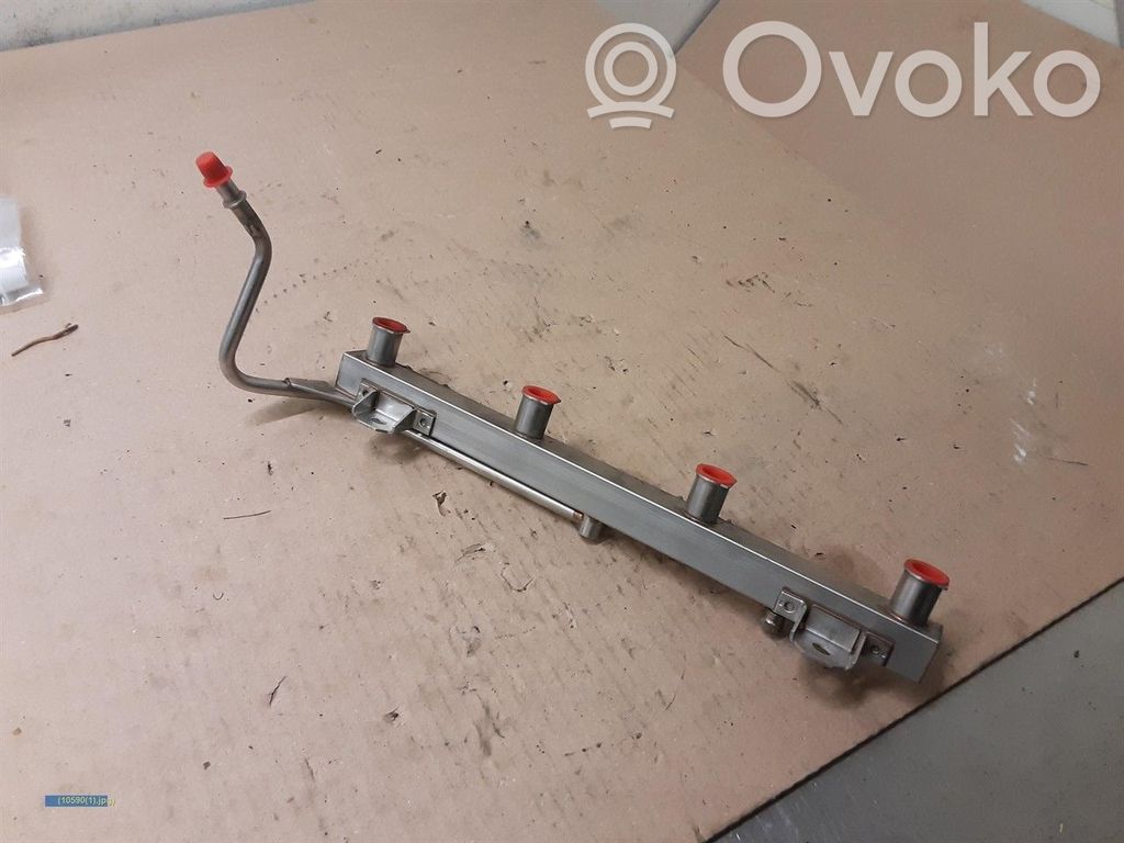 BMW Z4 E85 E86 Fuel line pipe 