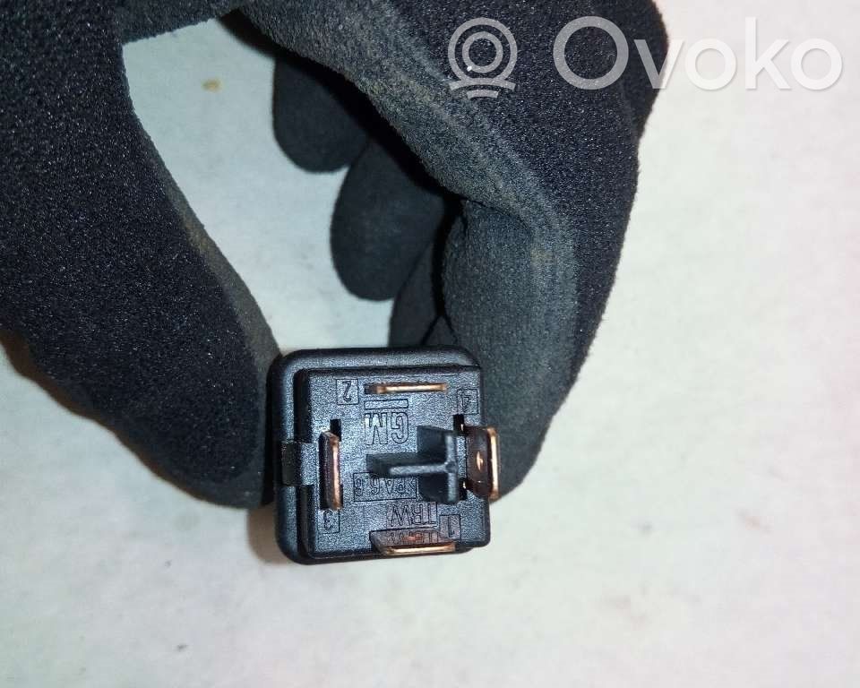 Brake pedal sensor switch   90337607