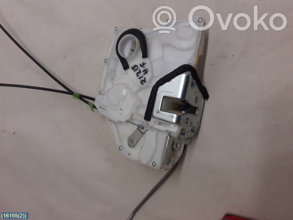 Suzuki Splash Front door lock 