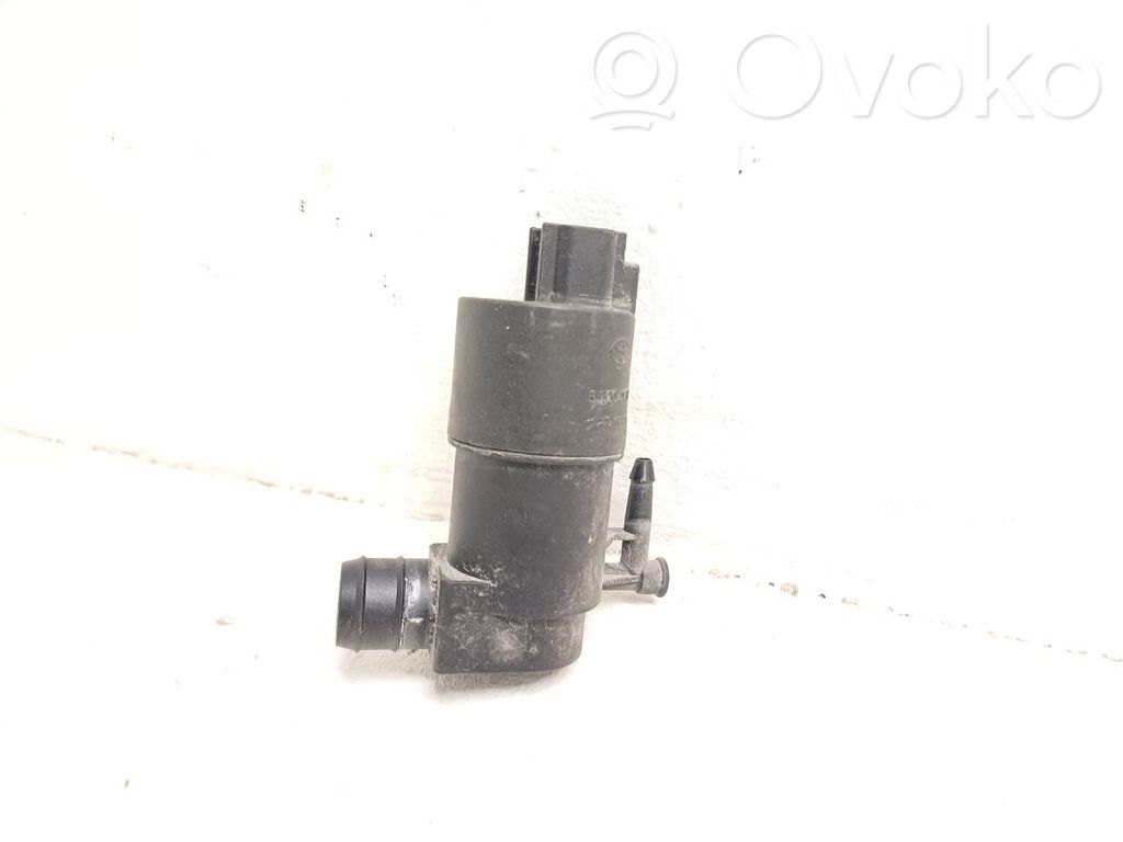Windscreen/windshield washer pump   853300F020,853300F020