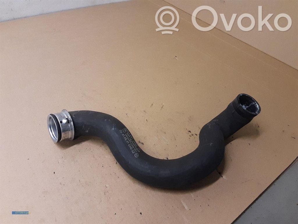Mercedes-Benz C W204 Conductă/furtun lichid de răcire motor 