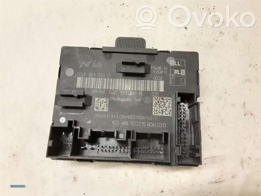 Door control unit/module   5Q0959593