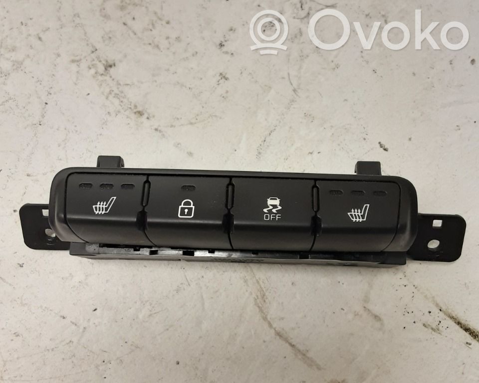 KIA Ceed Seat heating switch 
