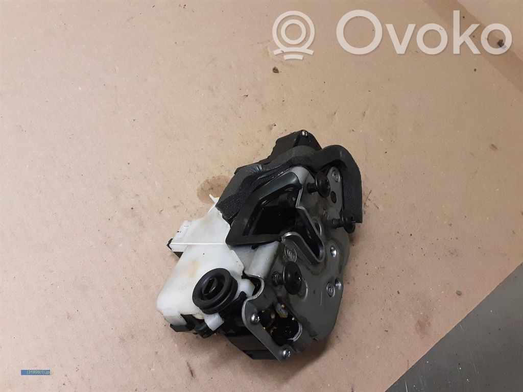 Opel Insignia A Cerradura de puerta delantera 
