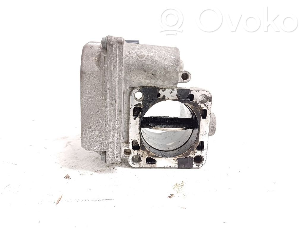 Hyundai i30 Throttle valve 