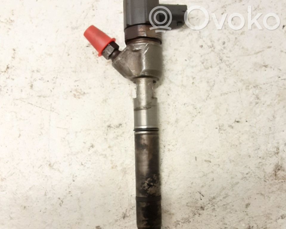 Inyector de combustible   338002A900