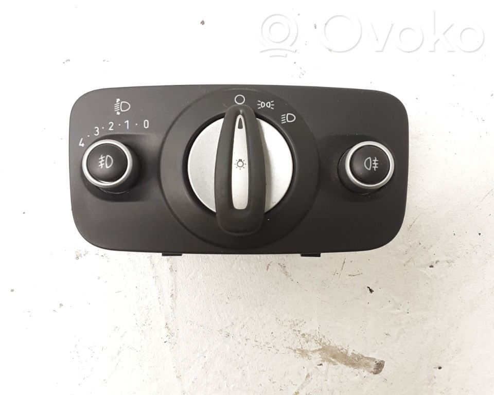 Ford Fiesta Light switch 