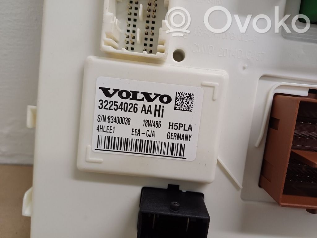 Fuse module   36010472,83400038,32254026