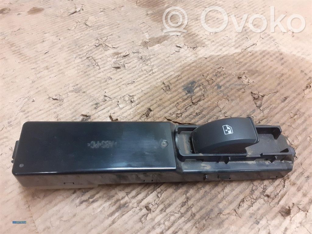Cadillac BLS Electric window control switch 