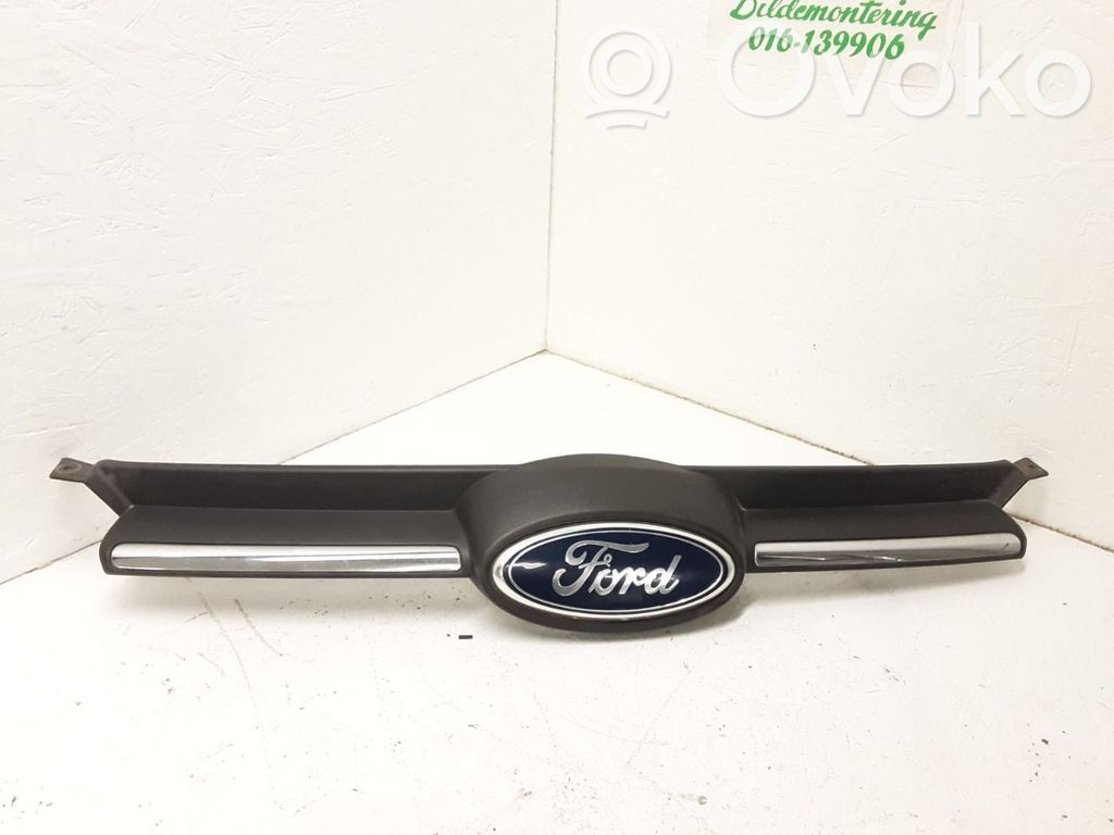 Ford Focus Front bumper lower grill 