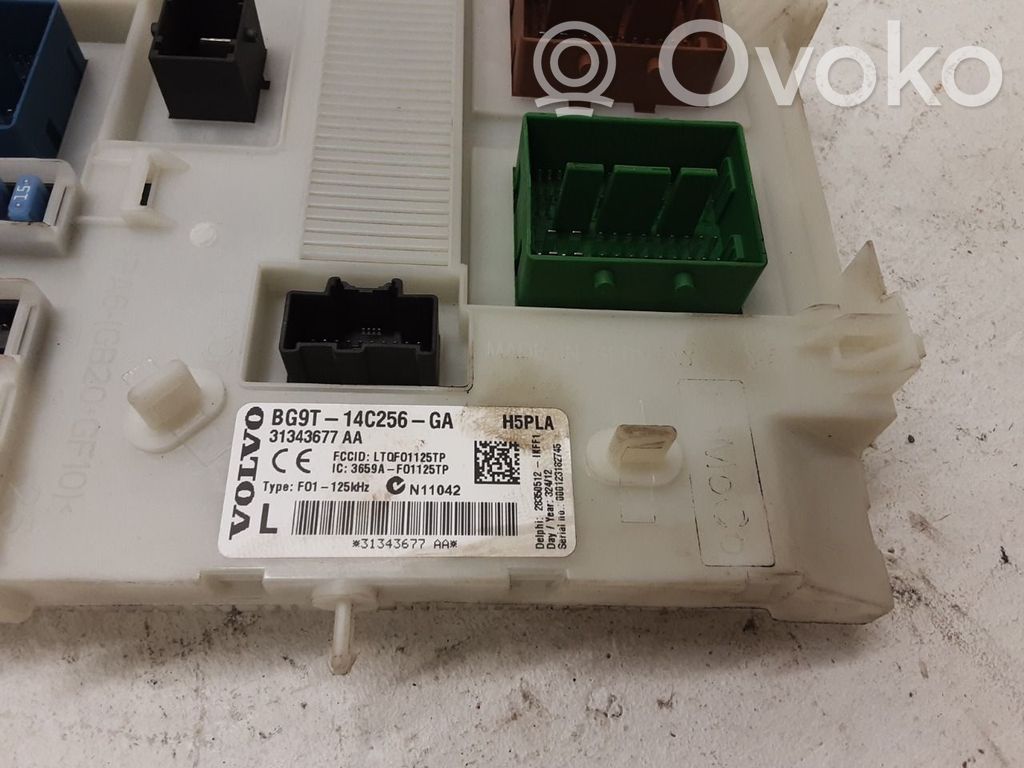 Volvo V60 Fuse module 