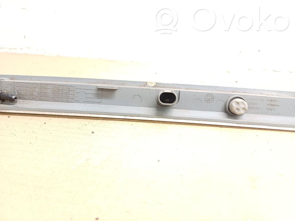 Ford Focus Third/center stoplight 