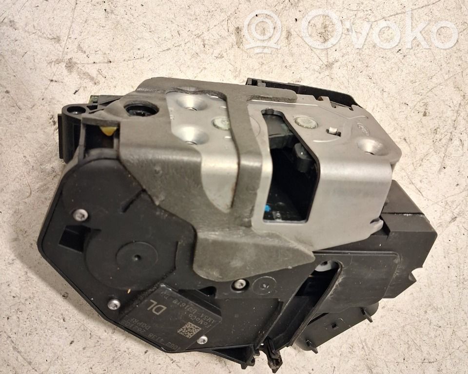 Ford C-MAX II Priekšpusē slēdzene 