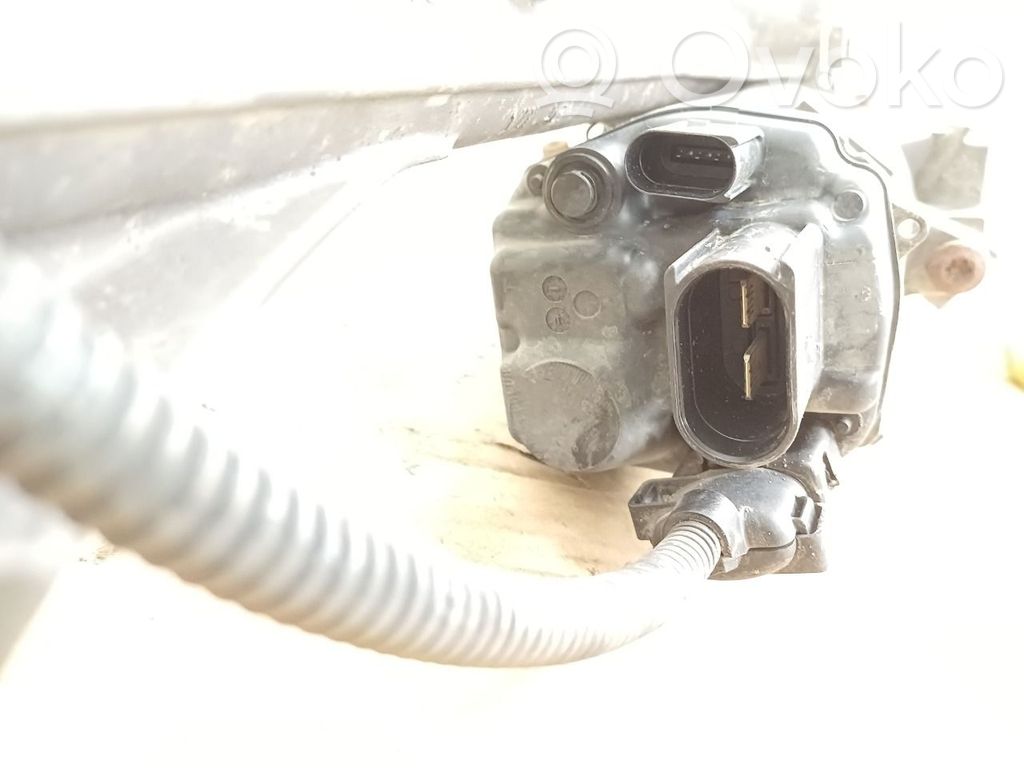 Seat Leon (5F) Hammastanko 