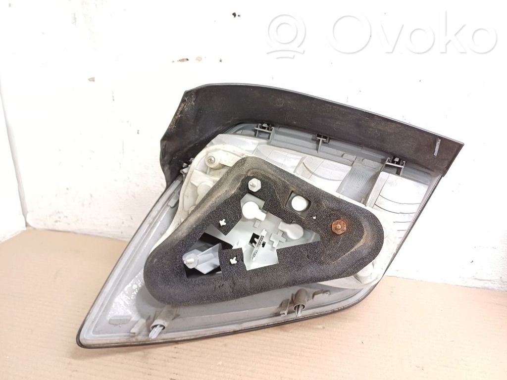 Opel Astra H Galinis žibintas kėbule 