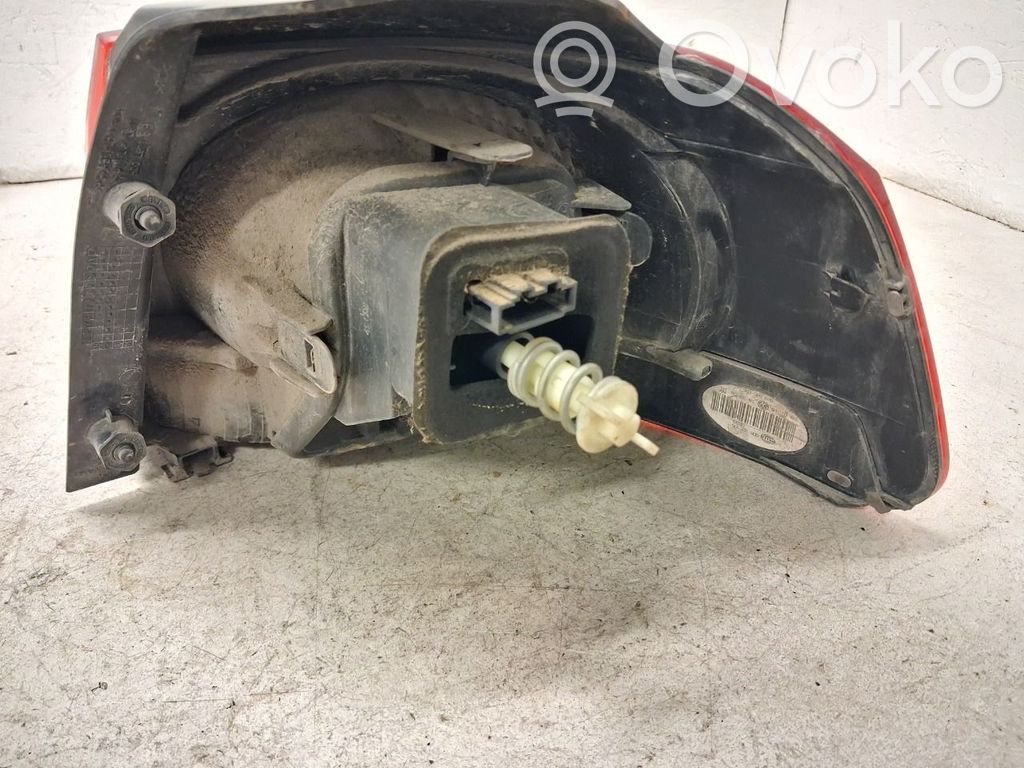 Volkswagen Golf VI Lampa tylna 