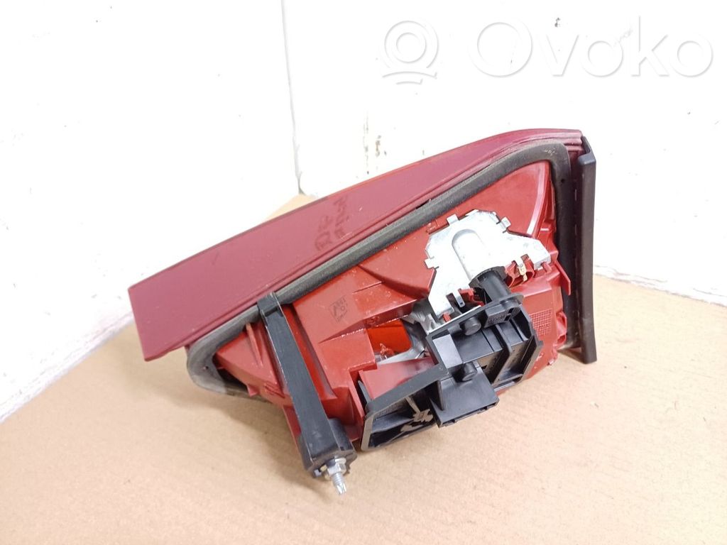 Audi A4 S4 B8 8K Takaluukun takavalot 