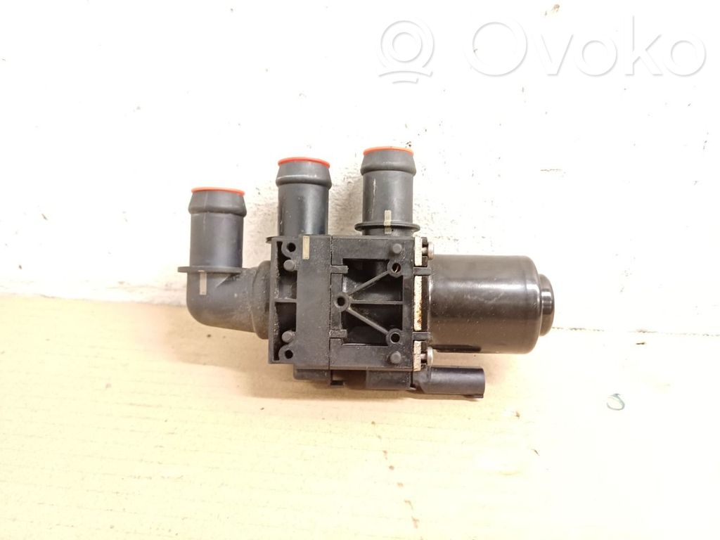 BMW 5 G30 G31 G38 Šildymo radiatoriaus vožtuvas (-ai) (kiaušiniai) 