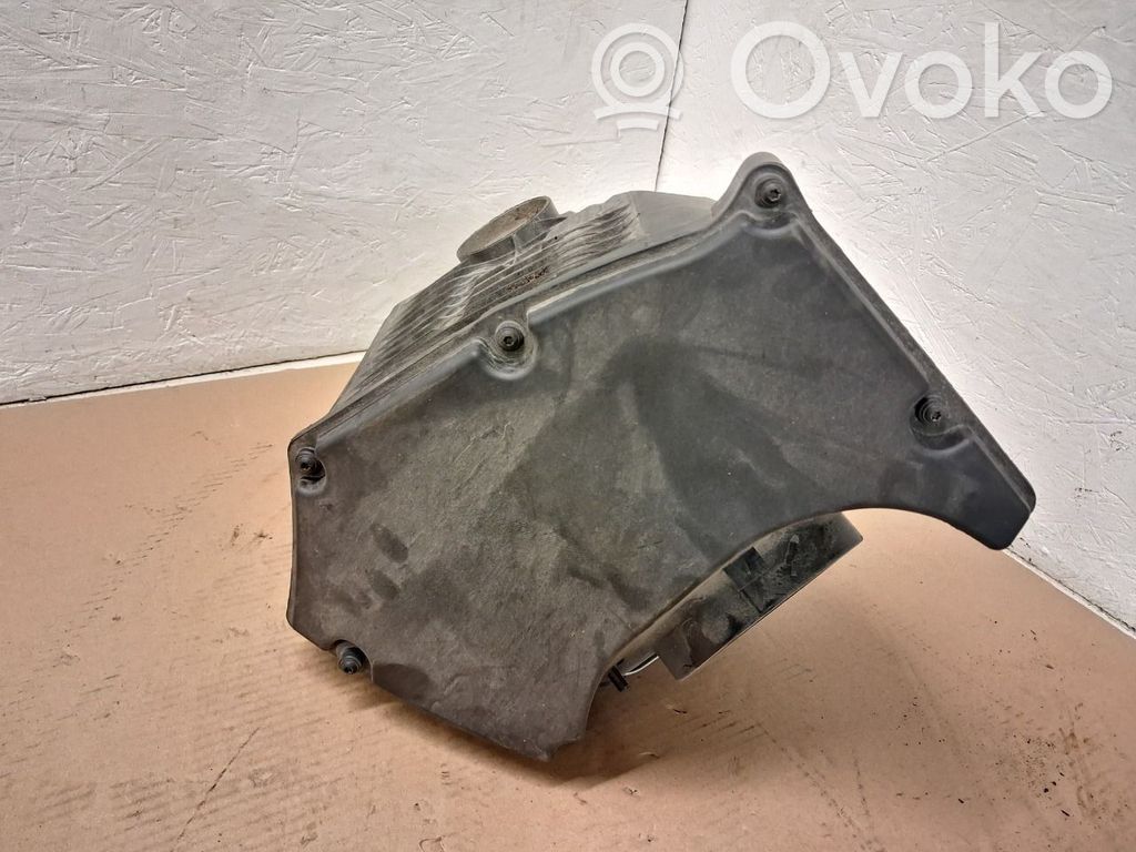 Audi A4 S4 B9 Luftfilterkasten 