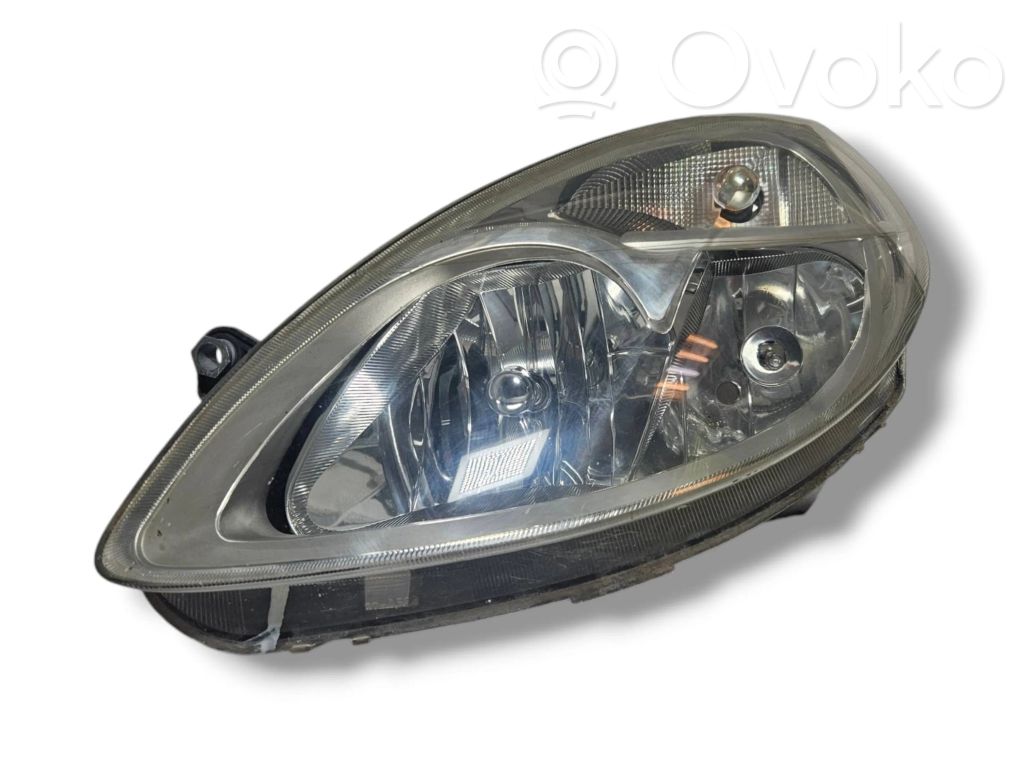 Lancia Ypsilon Headlight/headlamp 