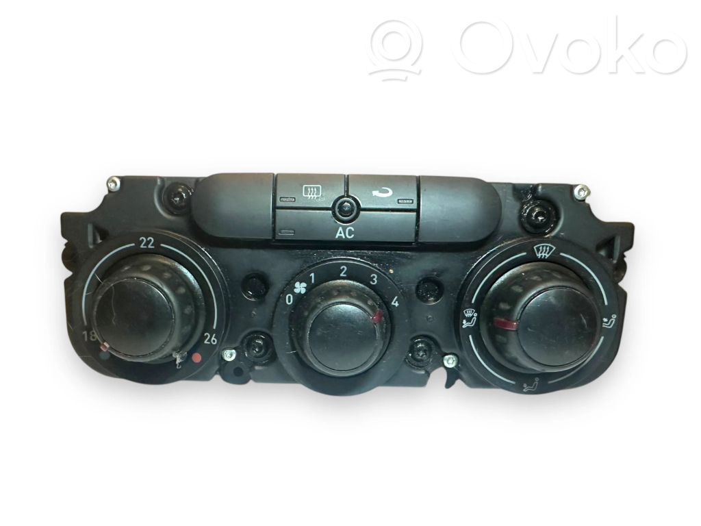 Volkswagen Touran I Climate control unit 