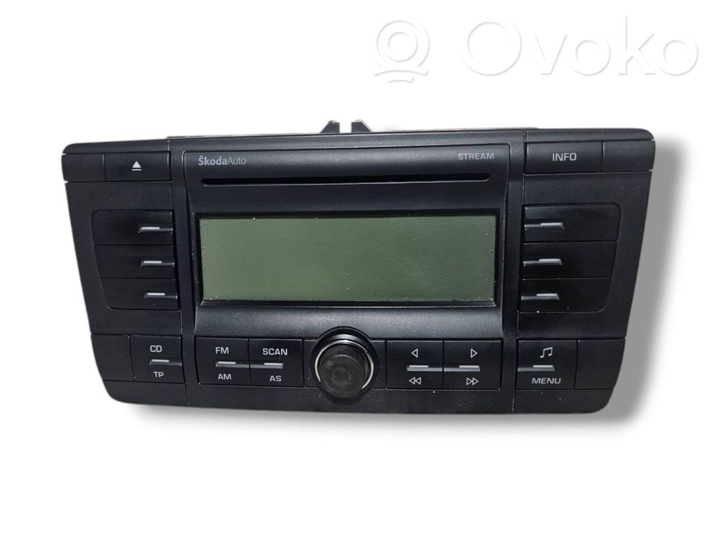 Panel / Radioodtwarzacz CD/DVD/GPS   10R022432,0YT0010974,SKZ7Z3E0010974,022432
