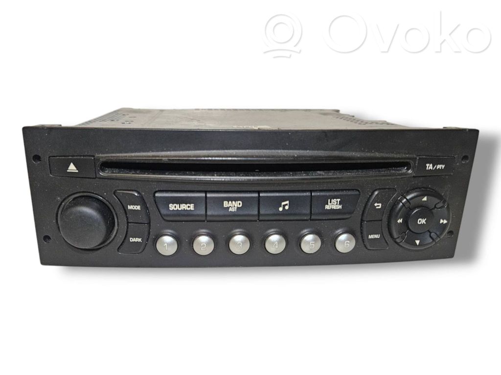 Peugeot Partner Radio/CD/DVD/GPS head unit 