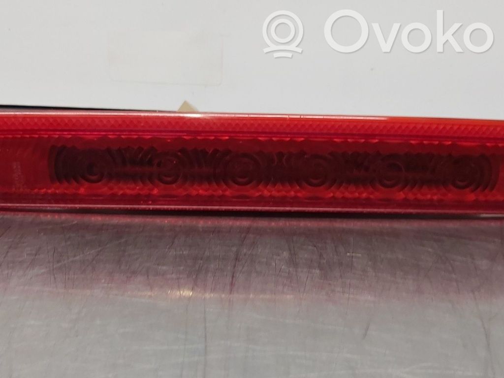 Renault Koleos I Third/center stoplight 