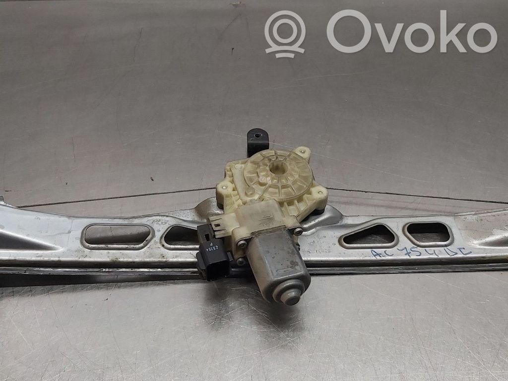 Regulador manual de la ventanilla delantera   1871025,BK21V23201AD