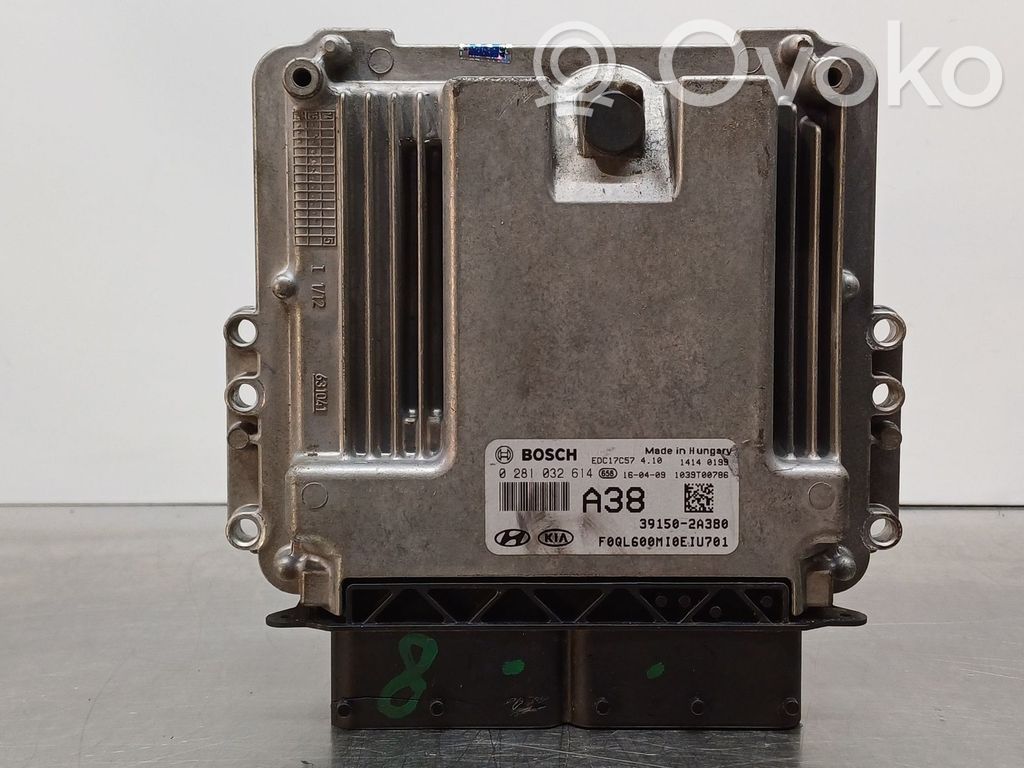 KIA Sportage Engine control unit/module 