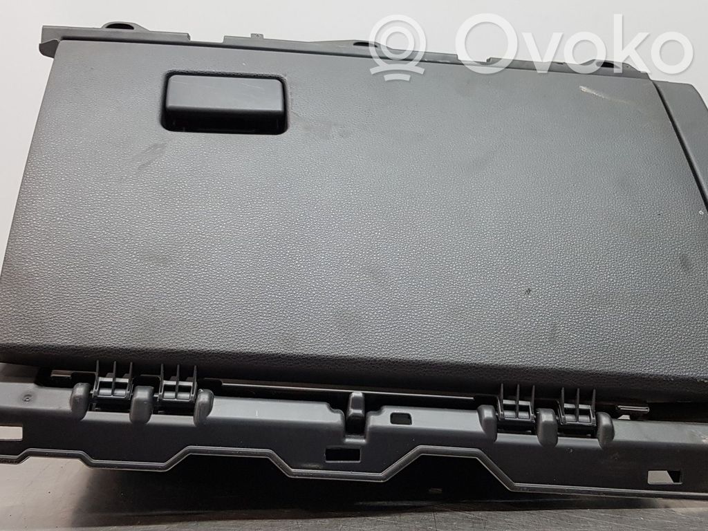 Toyota Corolla E160 E170 Daiktadėžė 