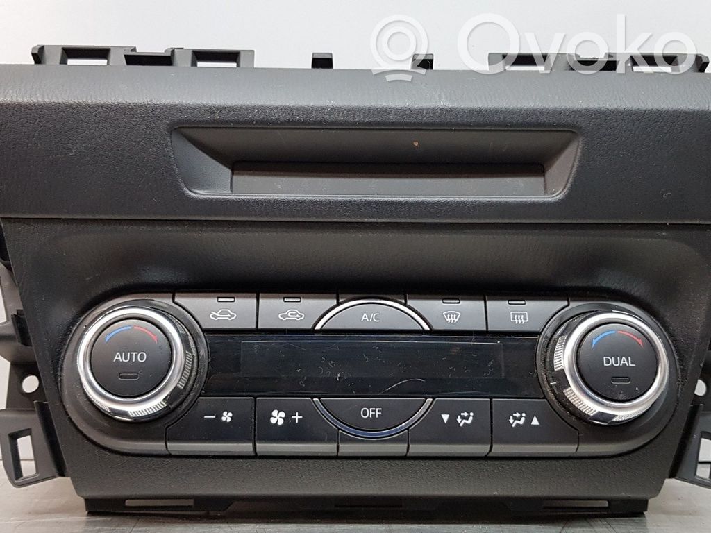 Mazda 3 III Climate control unit 