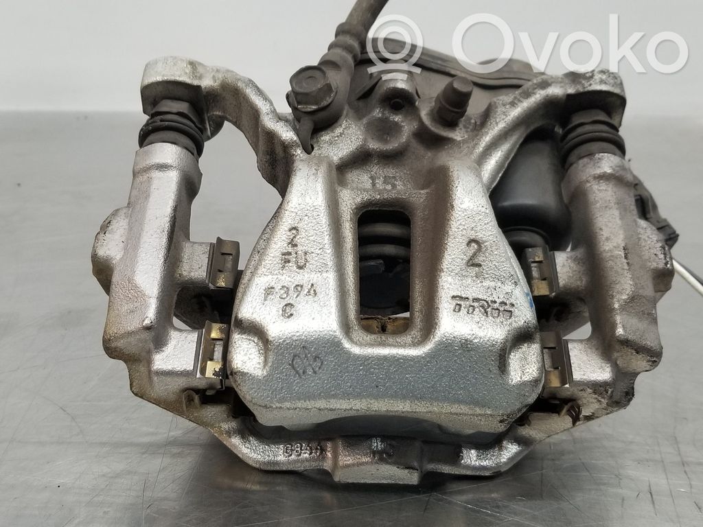 Toyota Corolla E160 E170 Скоба заднего суппорта 