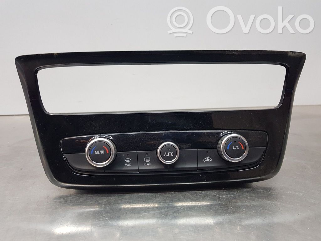 Opel Mokka X Climate control unit 