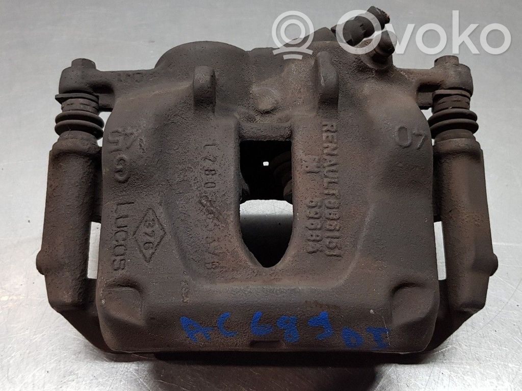 Opel Vivaro Front brake caliper 