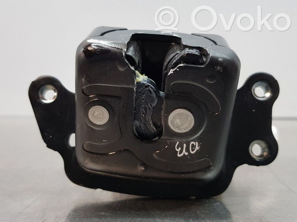 Toyota Corolla E160 E170 Tailgate lock latch 