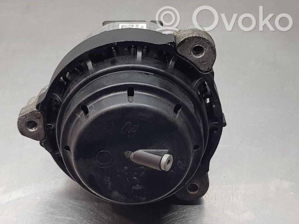 BMW X3 G01 Engine mount bracket 