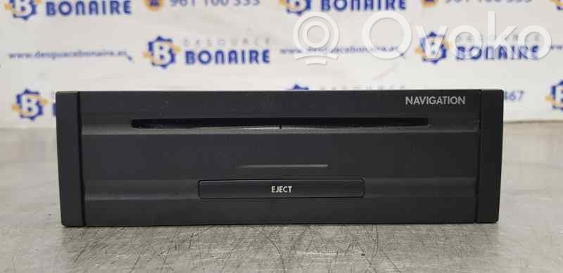 Volkswagen Phaeton Radio/CD/DVD/GPS head unit 